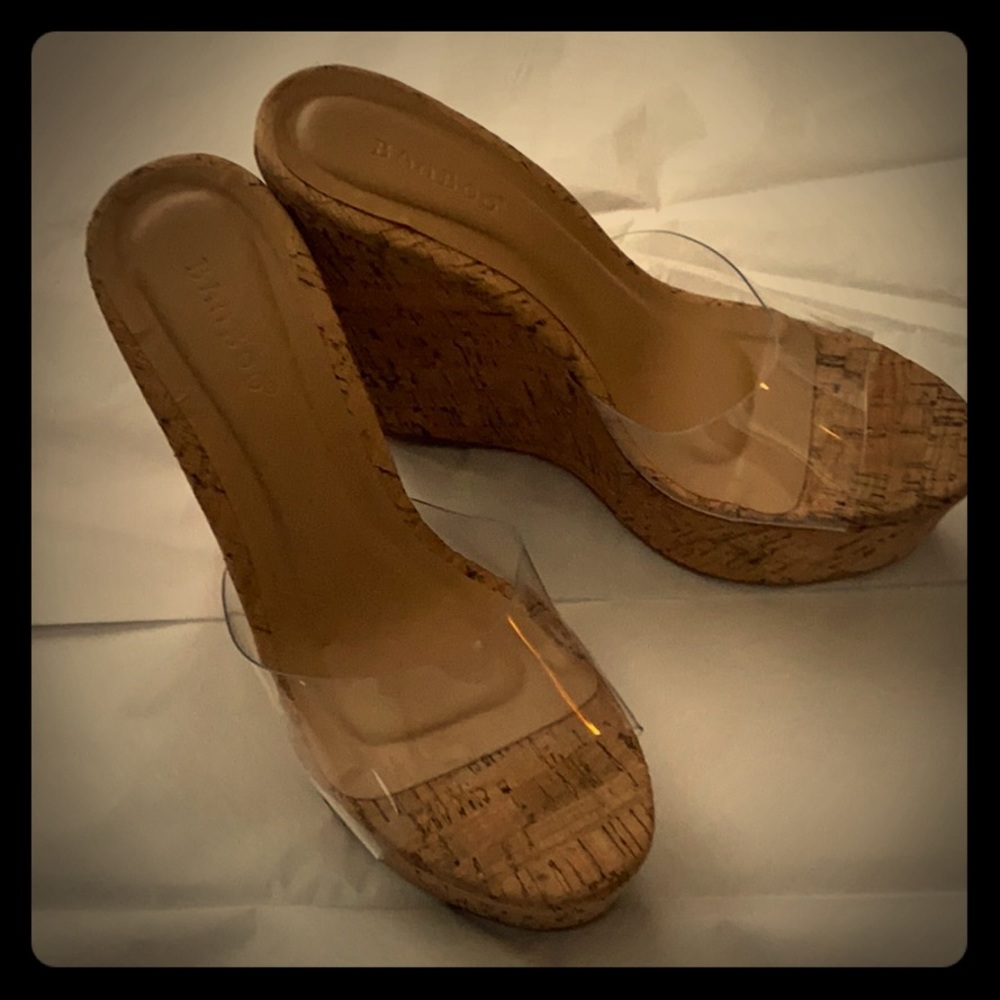 Clear Wedges